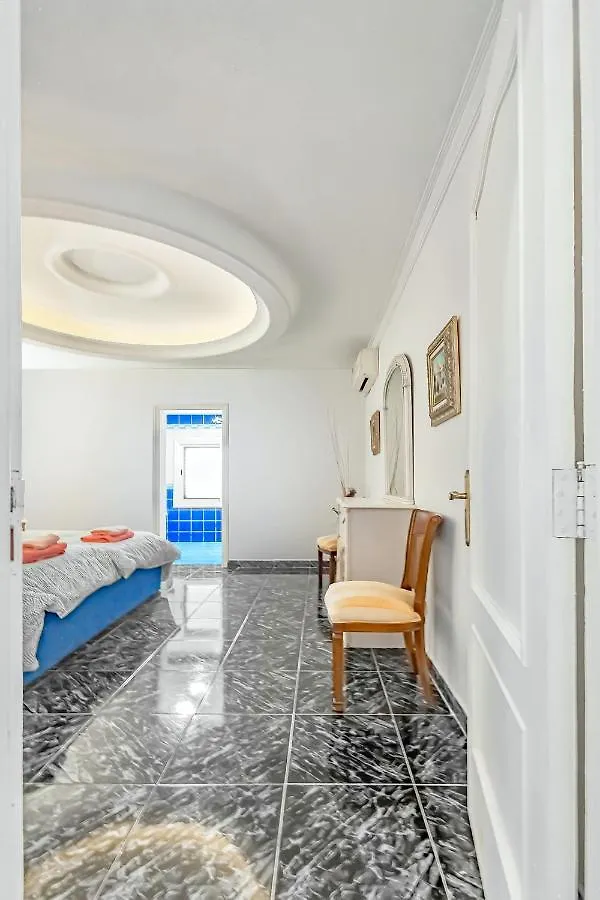 Villa Raquel With Private Pool And Sea View Los Menores