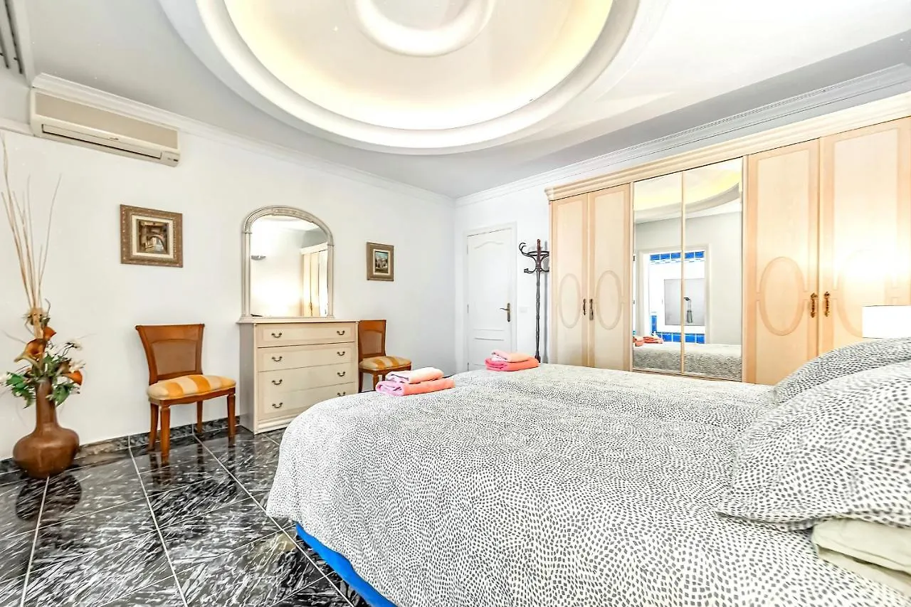 Villa Raquel With Private Pool And Sea View Los Menores