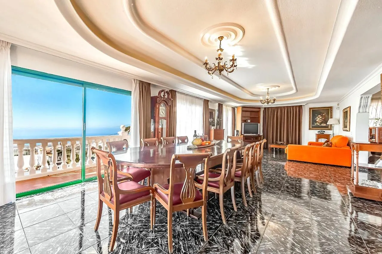 Villa Raquel With Private Pool And Sea View Los Menores