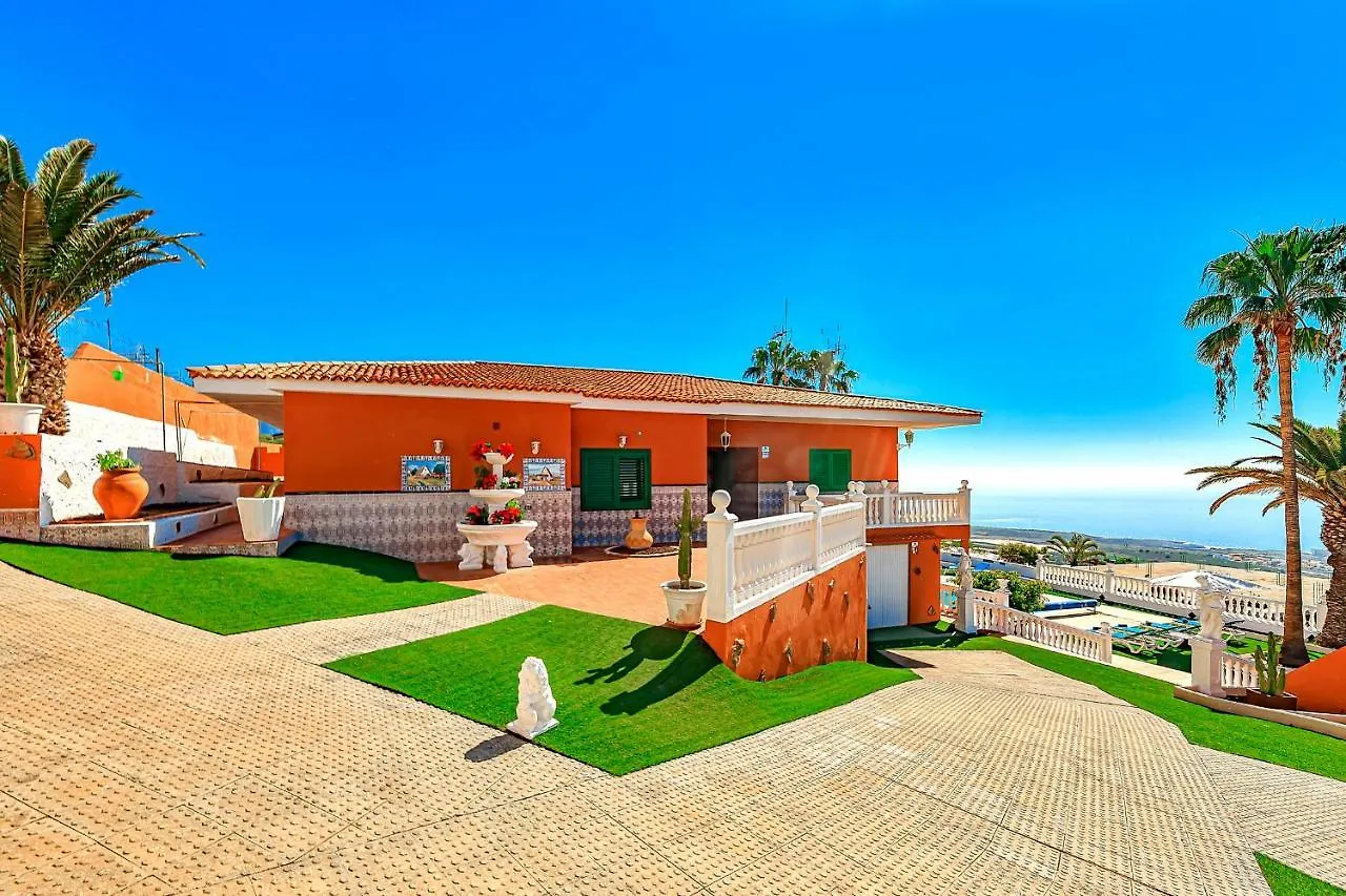 Villa Raquel With Private Pool And Sea View Los Menores